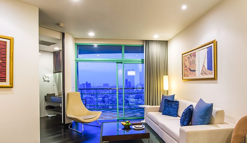 Grand Suite One Bedroom City View 3_8032